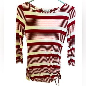 ❄️4 for $10❄️ Kokoon 3/4 length sleeve red and white stripe shirt